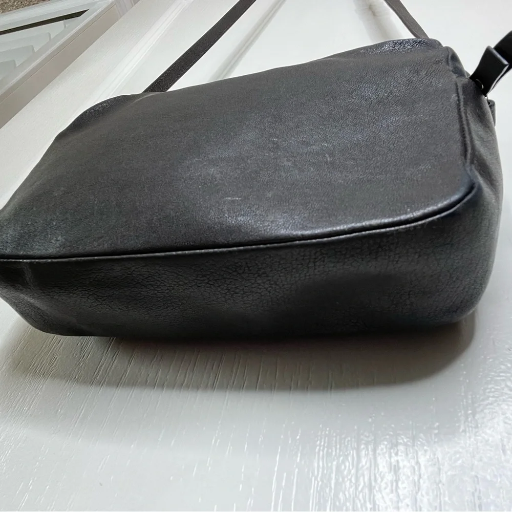 SOLD YSL Cam bag - Picture 7 of 10